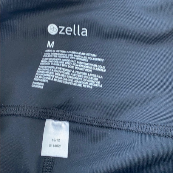 NWT Nordstrom - Zella Yoga Pants - Size M, Black - High Waist 7/8 - Picture 4 of 5